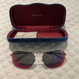 GUCCI womens sunglasses aviator style purple/blue tint